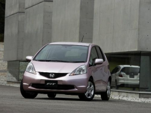 Honda Fit 2 поколение GE, GP (2007 - 2013)