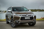 Mitsubishi Pajero Sport 3 поколение дорест. (2016 - 2019)