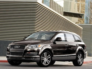 Audi Q7 1 поколение дорест. 4L (2005 - 2009)