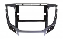 9" Переходная рамка для Mitsubishi L200 2015-2018 (для авто с климат контролем) (Wide Media)